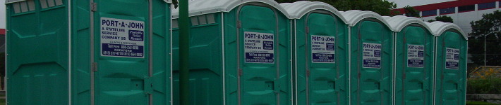 c81_franchising_toilets01
